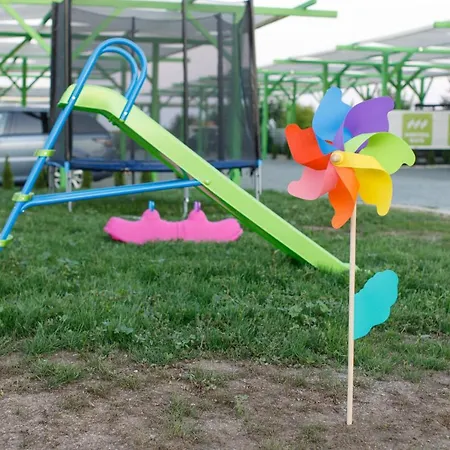 Cortina Gate Camping Pentru Autorulote Campingplatz Constanţa